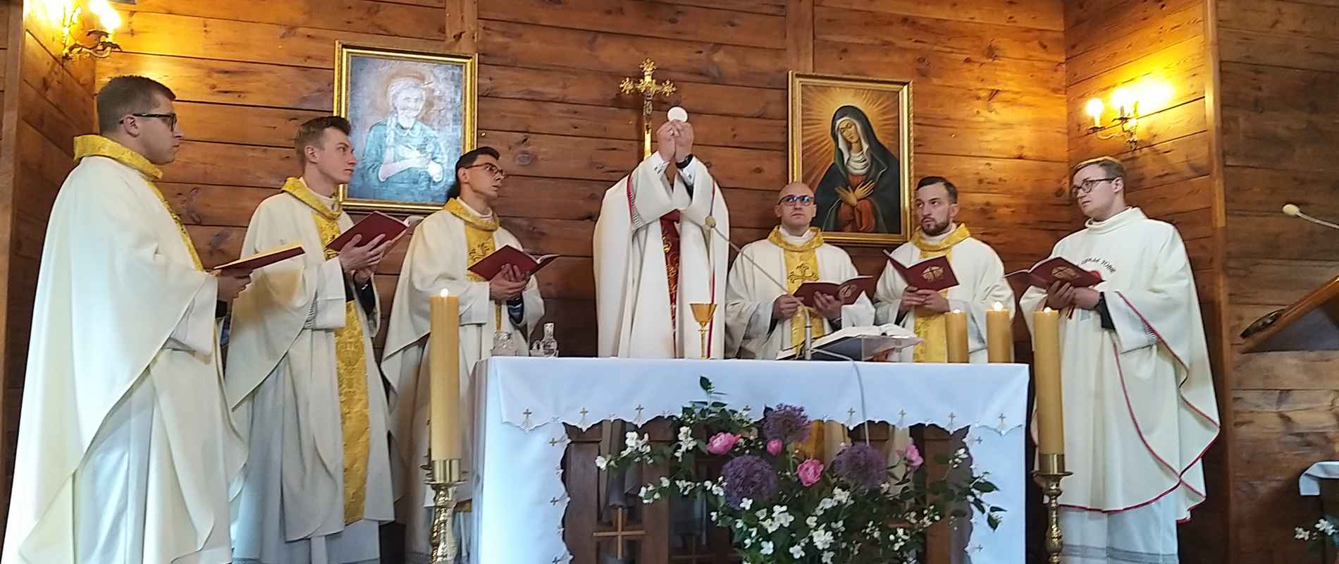 Prymicje w Ostrówku 12 czerwca - relacja!