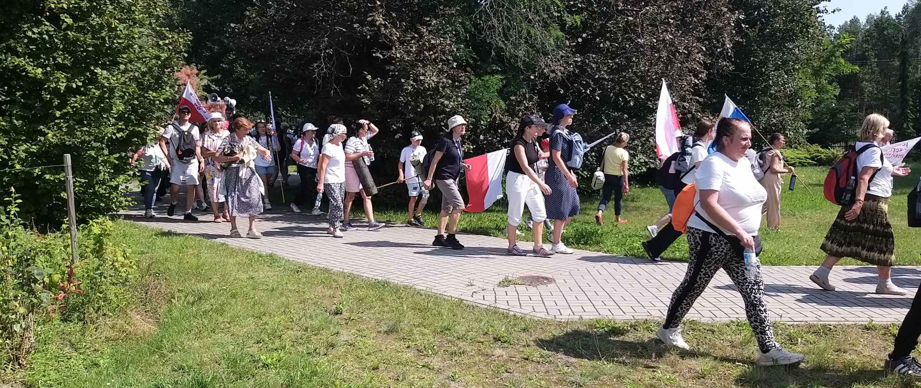 XVIII Piesza Pielgrzymka z Warszawy do Ostrówka  - relacja